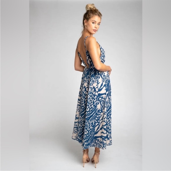 RESA Hannah Midi Dress in Capri Small - Picture 5 of 13